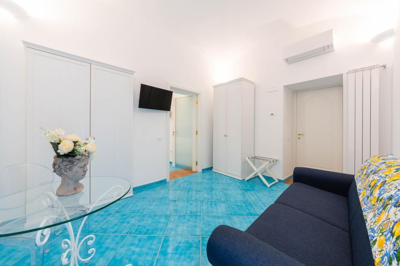 Ammore Apartment
